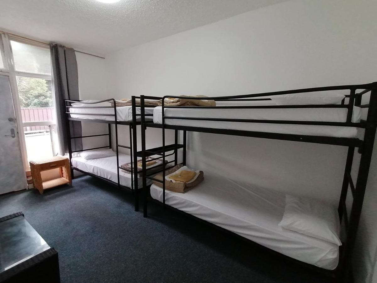 Park Beach Hotel Motel Κοφς Χάρμπουρ Εξωτερικό φωτογραφία